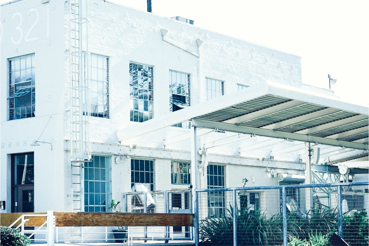 White colored commercial building